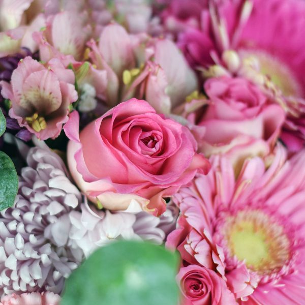 Pretty in Pink Mixed Flowers Bouquet
