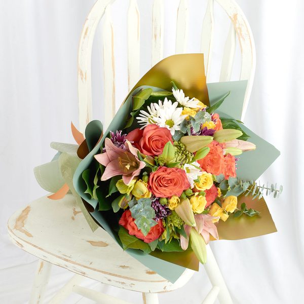 Love In Casablanca Mixed Rose Bouquet